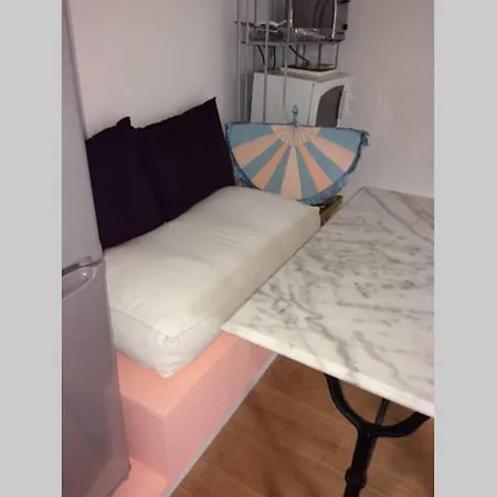 Apartment Lovely Studio *